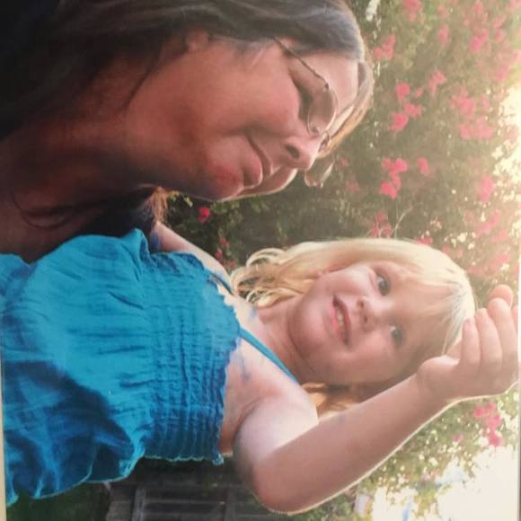 Meet your Posher, Cadence - Picture 1 of 1